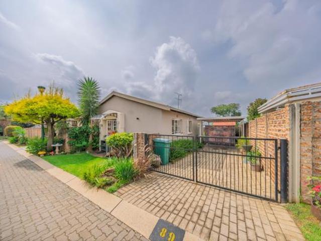 Townhouse for rent in Ekurhuleni, Gauteng