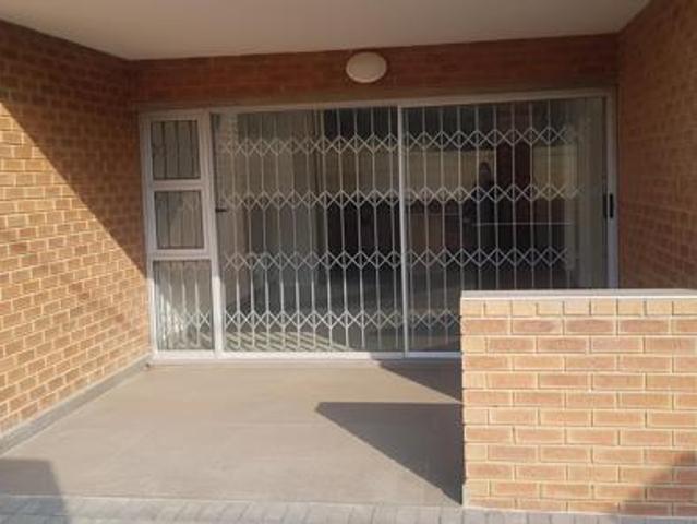 Townhouse for rent in Jansenpark, City of Ekurhuleni Metropolitan Municipality