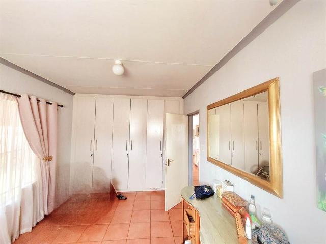 Townhouse for sale in Westonaria, Gauteng