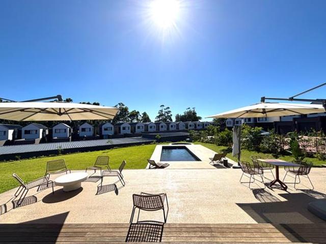 Townhouse for sale in Princess Grant, Kwazulu-natal