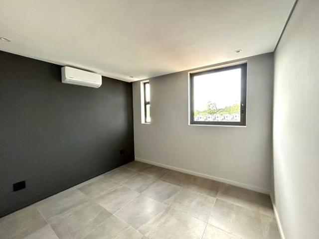 Townhouse for rent in Princess Grant, Kwazulu-natal