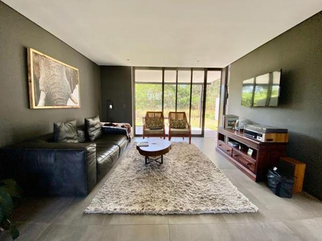 Townhouse for sale in Princess Grant, Kwazulu-natal