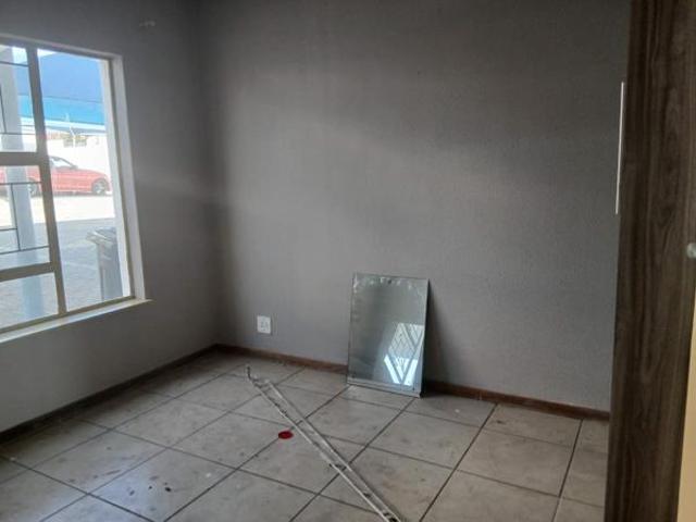 Townhouse for rent in Ekurhuleni, Gauteng