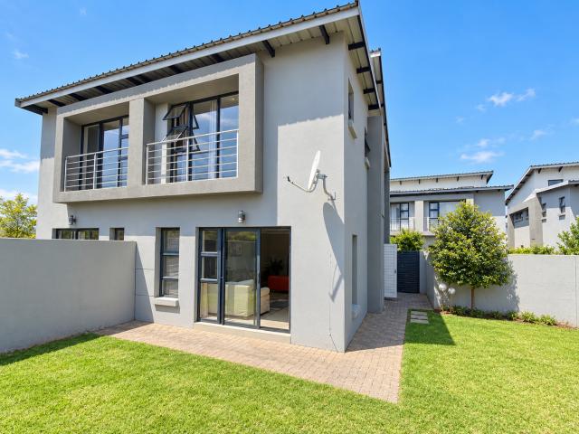 Townhouse for sale in Pretoria, City of Tshwane Metropolitan Municipality