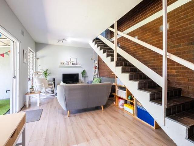 Townhouse for sale in Seaview, Kwazulu-natal