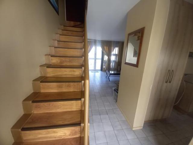 Townhouse for rent in Seaview, Kwazulu-natal