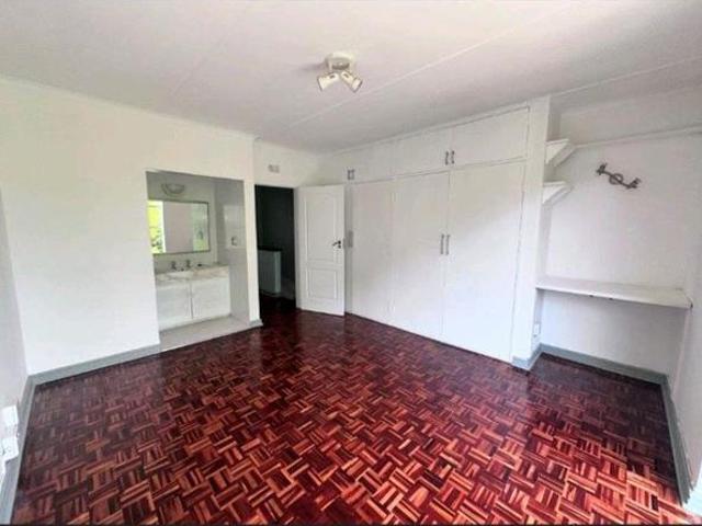 Townhouse for rent in Vosloorus, Gauteng