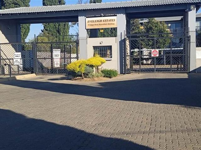 Townhouse for sale in East Rand