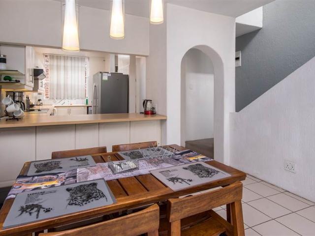 Townhouse for sale in Vosloorus, Gauteng