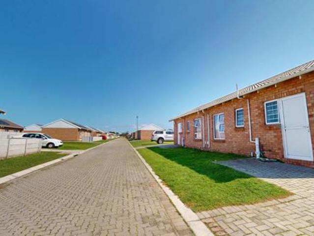 Townhouse for sale in Eastern Cape