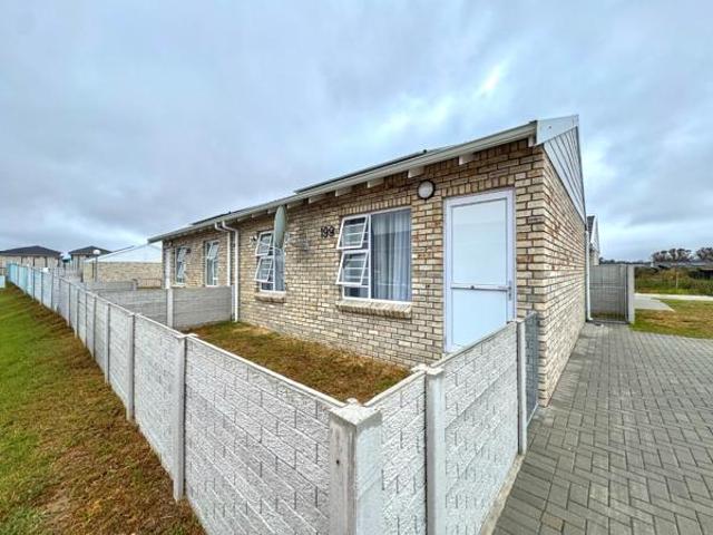 Townhouse for sale in Eastern Cape