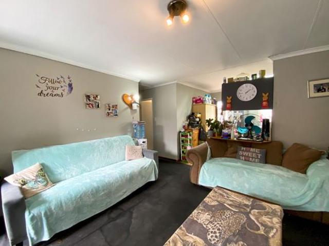 Townhouse for sale in Bloemfontein, Free State