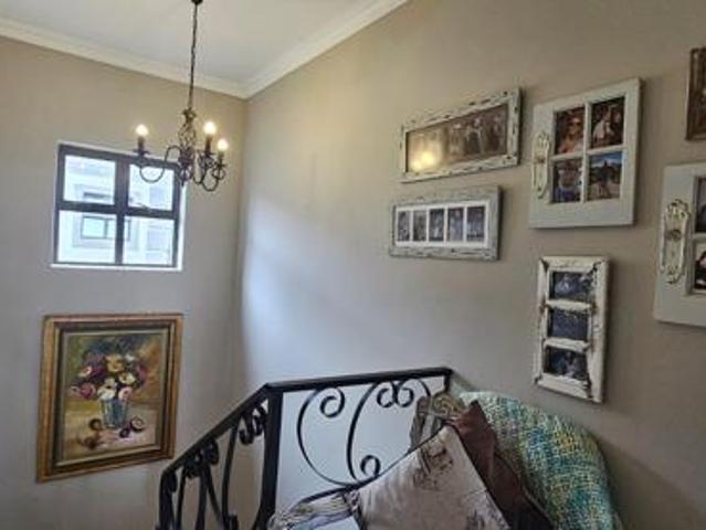 Townhouse for sale in Jeffreys Bay, Kouga Local Municipality