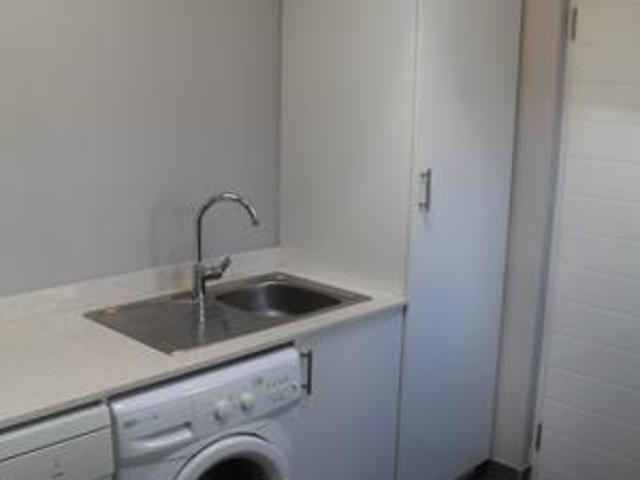 Townhouse for rent in Cape Town, City of Cape Town