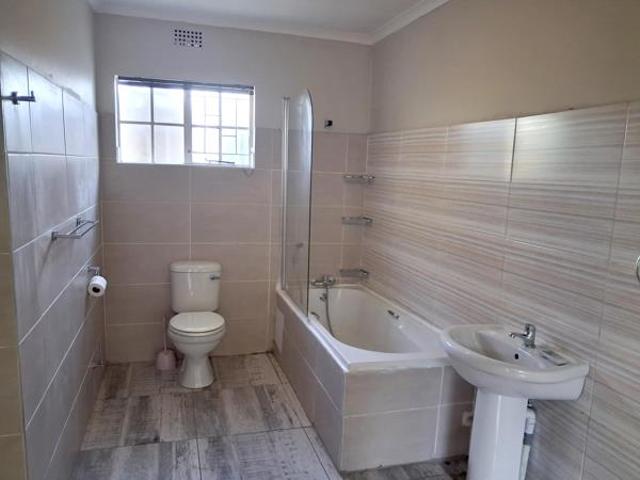 Townhouse for rent in Lejweleputswa, Free State