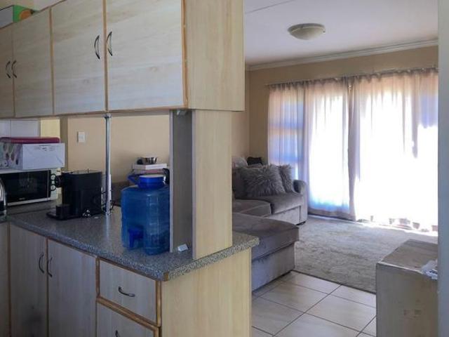 Townhouse for sale in Dr Kenneth Kaunda, North West