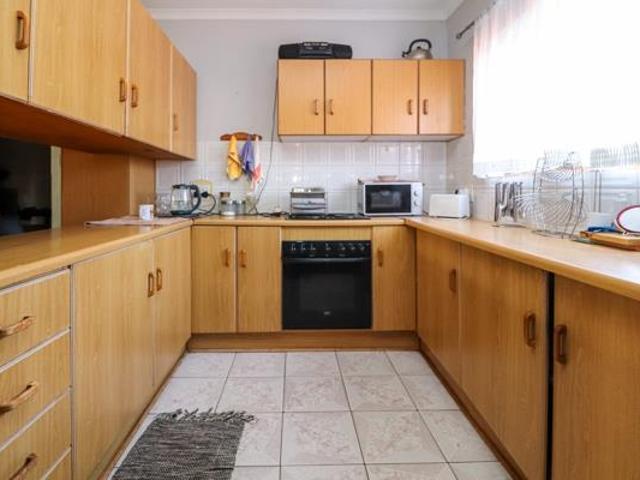 Townhouse for sale in Klerksdorp, Matlosana Local Municipality