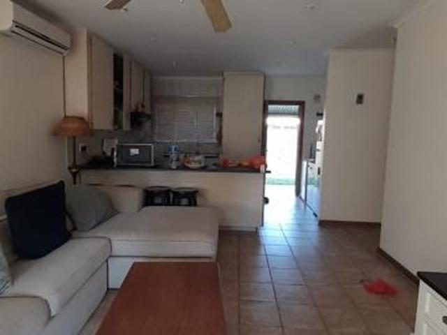 Townhouse for sale in Dr Kenneth Kaunda, North West