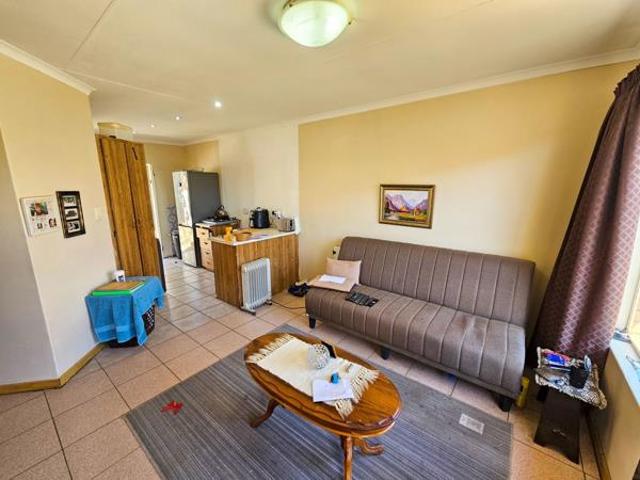 Townhouse for sale in Bloemfontein, Free State