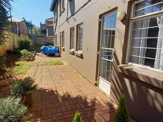Townhouse for sale in Ekurhuleni, Gauteng