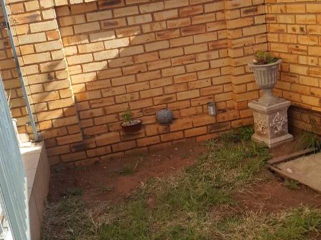 Townhouse for sale in Ekurhuleni, Gauteng