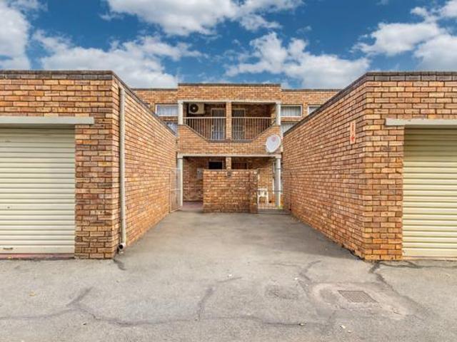 Townhouse for sale in Westonaria, Gauteng