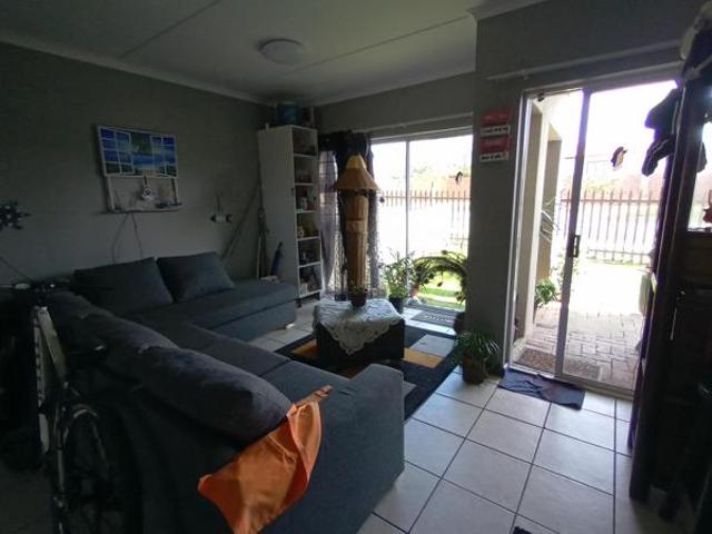 Townhouse for sale in Bushmans River Mouth, Eastern Cape