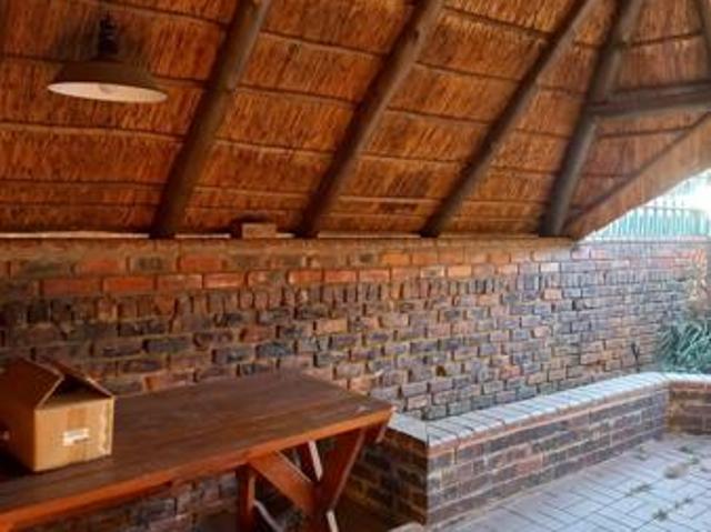 Townhouse for sale in Tlhabane, North West