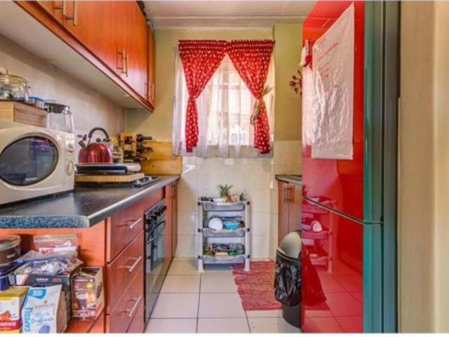 Townhouse for rent in Ekurhuleni, Gauteng