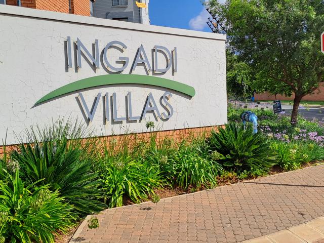 Townhouse for sale in Kempton Park