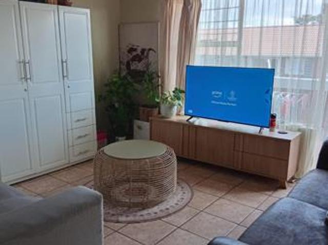 Townhouse for rent in Ekurhuleni, Gauteng