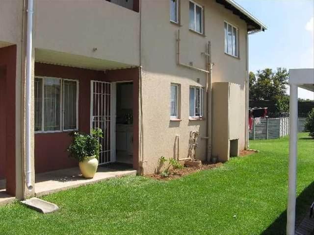 Townhouse for sale in Ekurhuleni, Gauteng