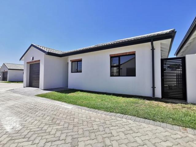 Townhouse for sale in Eastern Cape