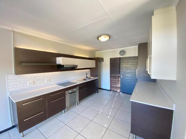 House for rent in Vosloorus, Gauteng
