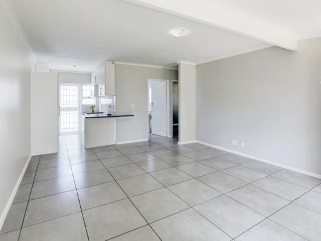 Townhouse for rent in Cape Town, Western Cape