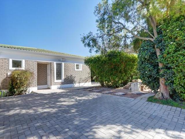 Townhouse for rent in Cape Town, Western Cape
