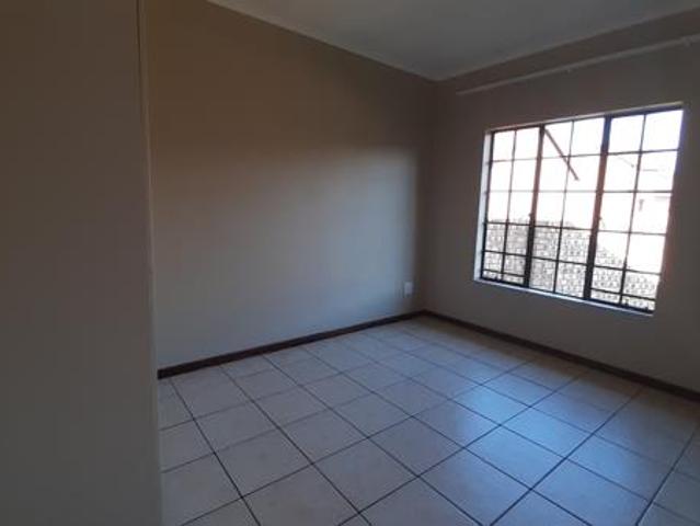 Townhouse for rent in Midvaal, Gauteng