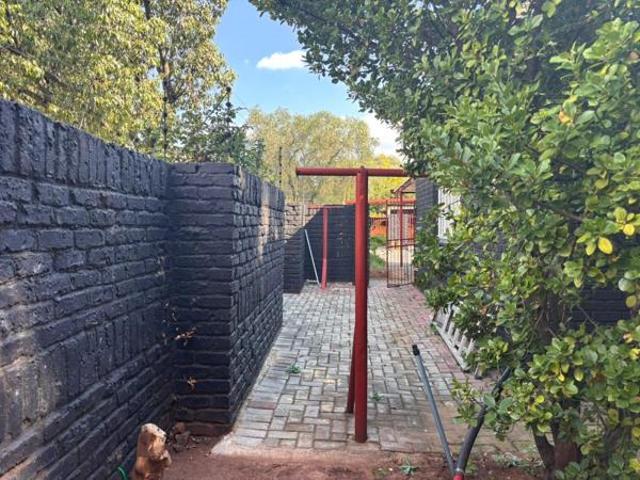 Townhouse for rent in Midvaal, Gauteng