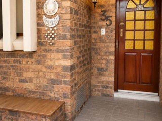 Townhouse for sale in Bisho, Eastern Cape