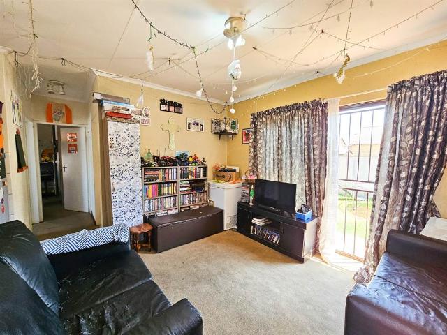 Townhouse for sale in Westonaria, Gauteng