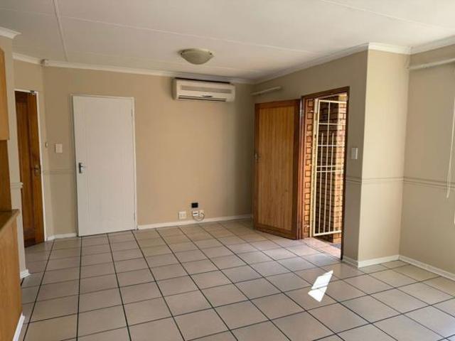 Townhouse for sale in Bloemfontein, Free State