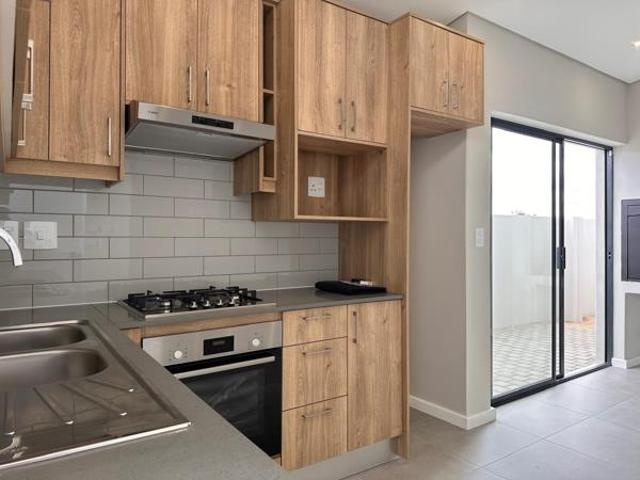 Townhouse for rent in Cape Town, City of Cape Town