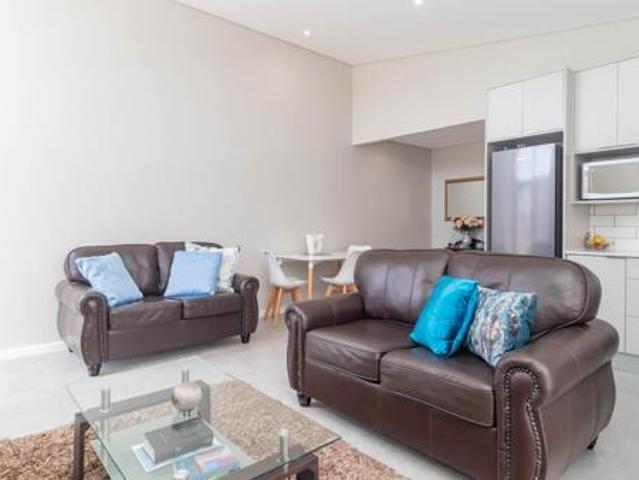 Townhouse for sale in Cape Town, Western Cape
