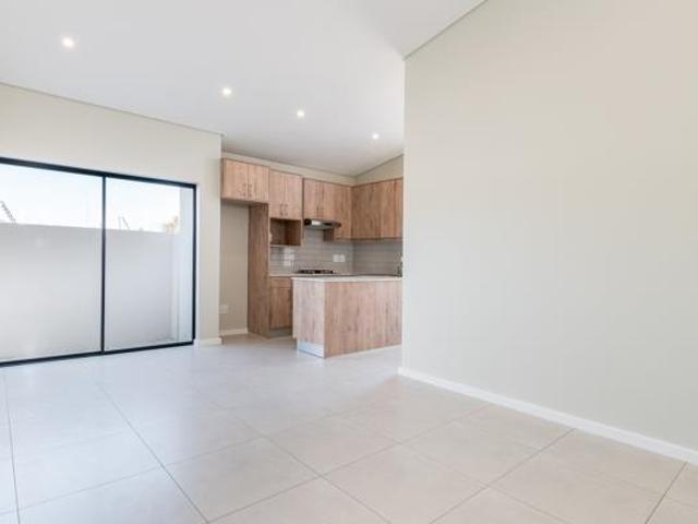 Townhouse for sale in Cape Town, Western Cape