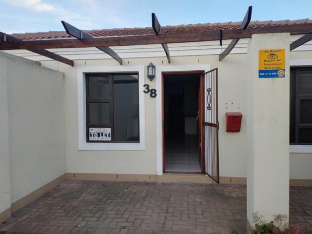 Townhouse for rent in Cape Town, Western Cape