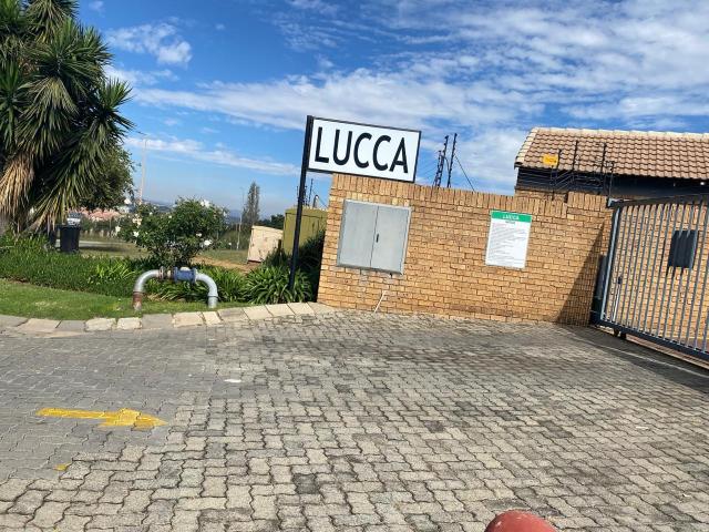 Townhouse for sale in Midrand, Halfway Gardens