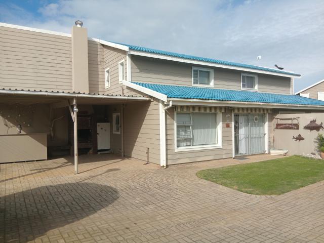 Townhouse for sale in Groot Brak Rivier, Western Cape