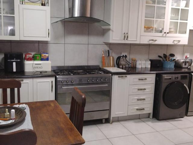Townhouse for rent in Groot Brak Rivier, Western Cape