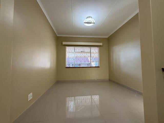Townhouse for rent in Umgungundlovu, Kwazulu-natal