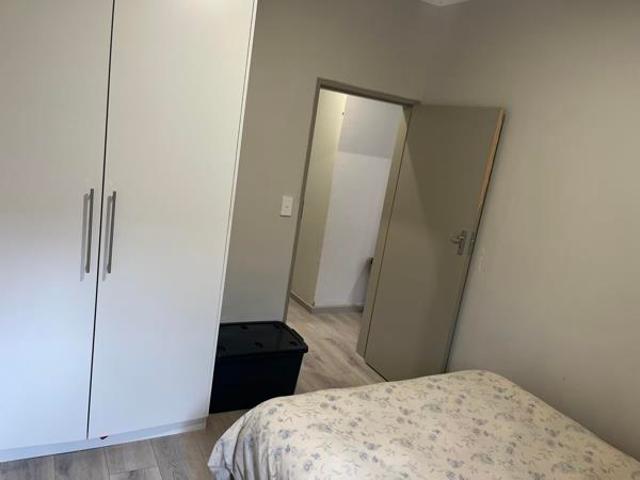 Townhouse for rent in Waterkloof, Gauteng